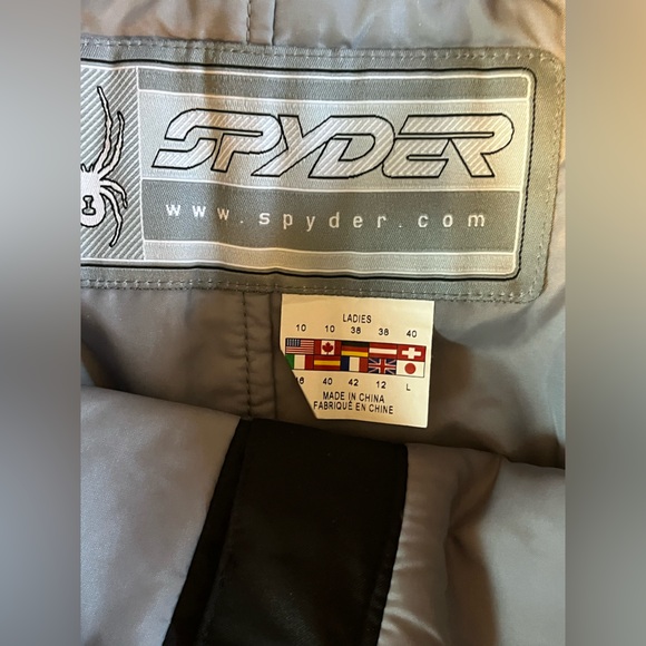 Spyder Women’s Black Ski Snowboard Pants size 10 - Picture 2 of 11